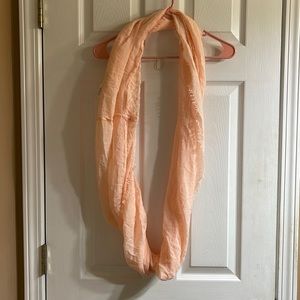 Infinity scarf